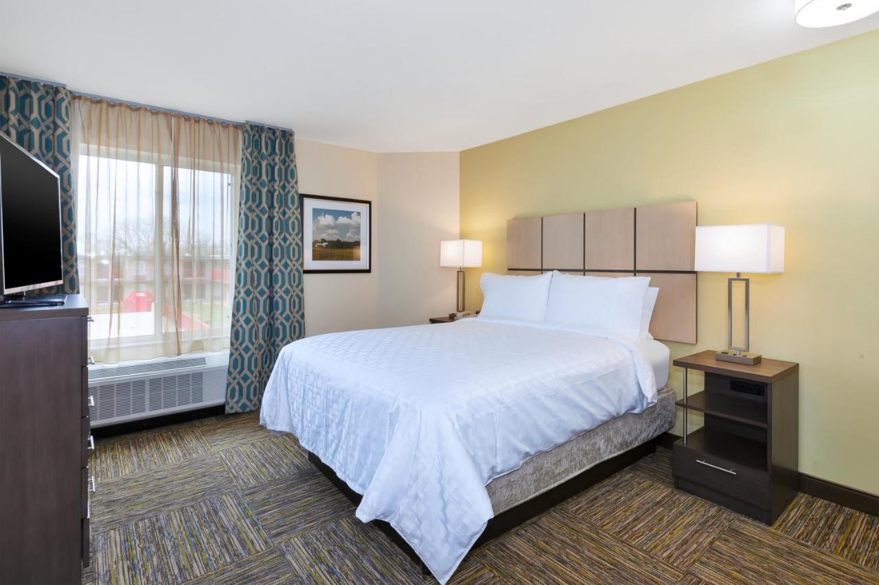 Candlewood Suites Louisville - Ne Downtown Area By Ihg Exterior foto