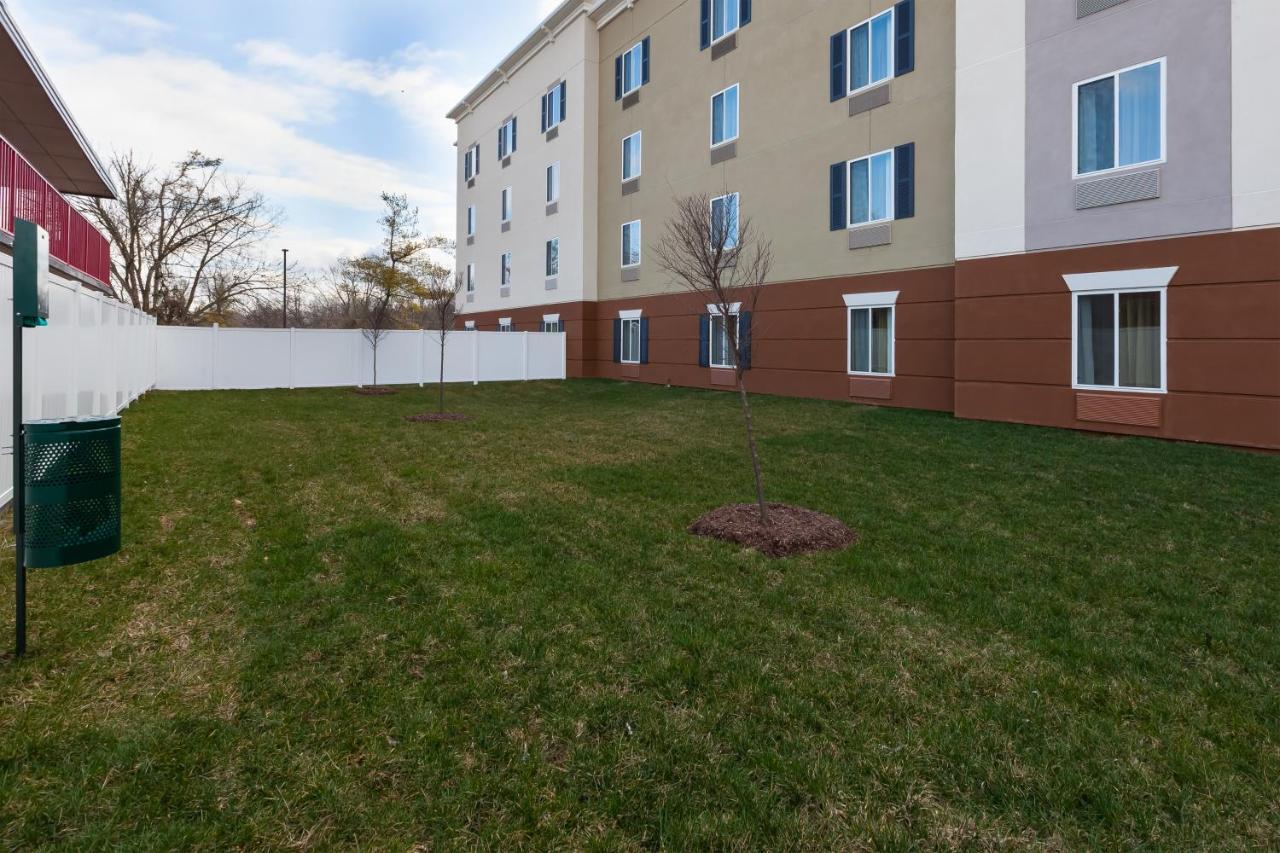 Candlewood Suites Louisville - Ne Downtown Area By Ihg Exterior foto