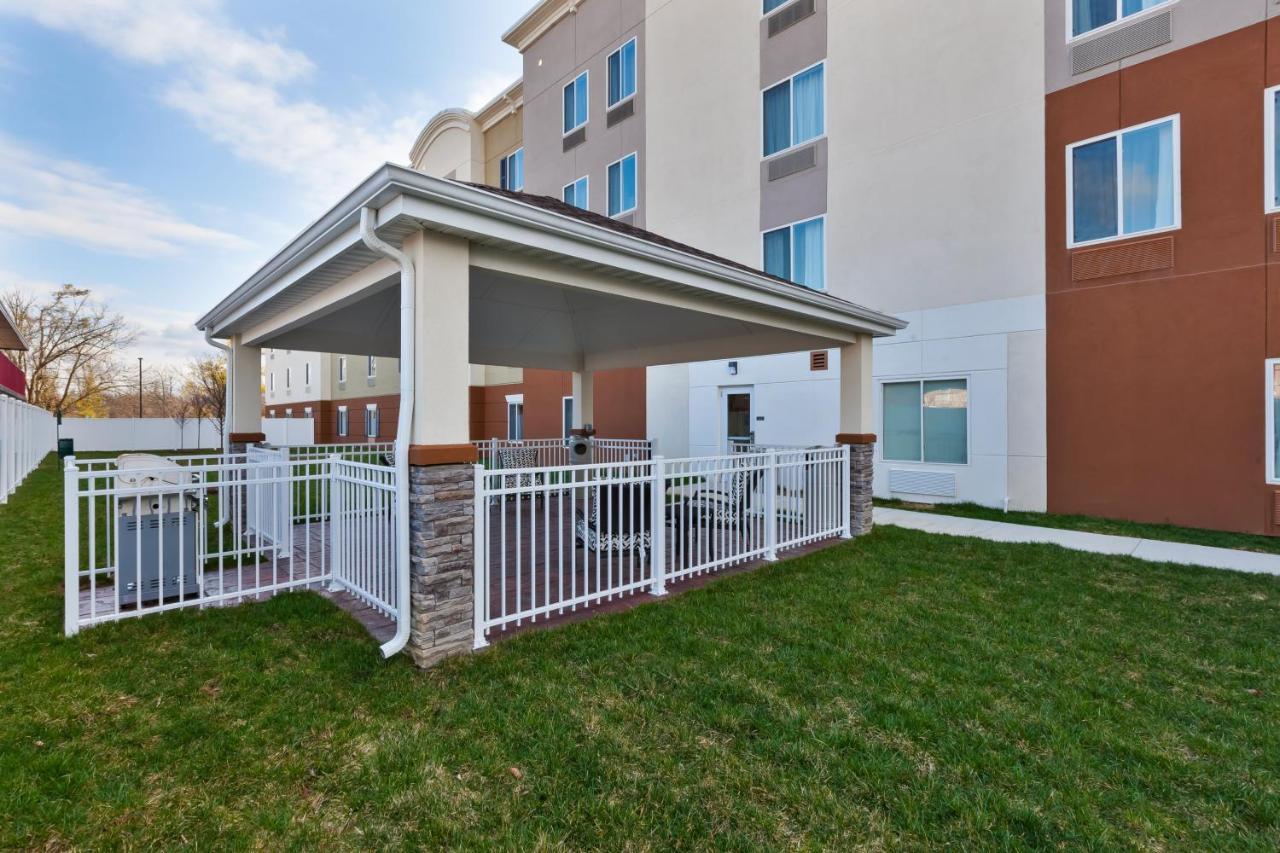 Candlewood Suites Louisville - Ne Downtown Area By Ihg Exterior foto